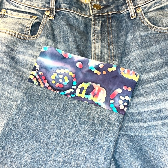 EVERLANE Curvy Cheeky Jeans Women’s 31 High Rise Denim Boho Fabric Cuffed Hem - Picture 10 of 10